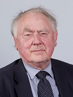 Cllr Edward Oliver